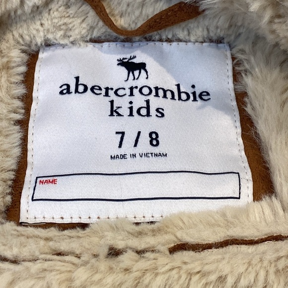 Abercrombie jacket kids unisex size 7/8 ! - Picture 3 of 9